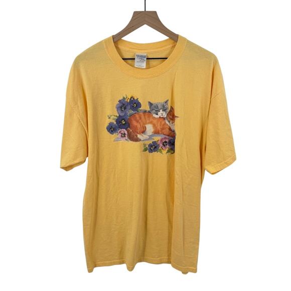 Gildan Yellow Cat Graphic Floral Tee Shirt Short Sleeve Cotton Crewneck Size XL - Picture 1 of 7